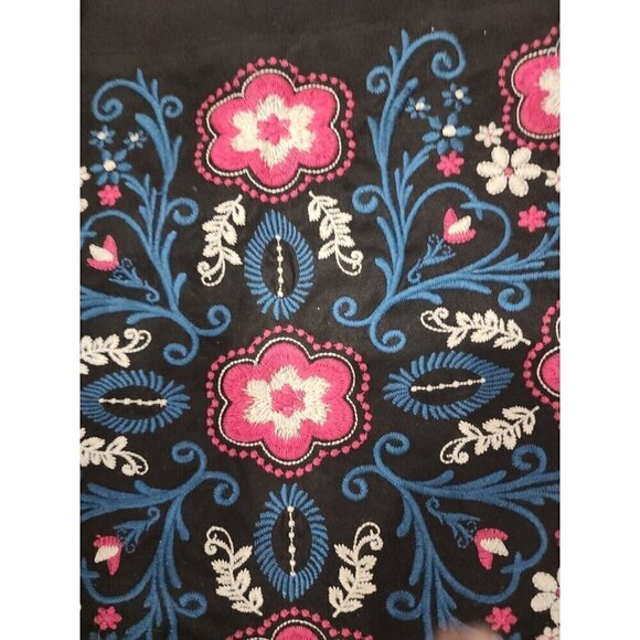 Francesca’s Miami Mini Skirt Lined Black Floral Embroidered Women's Small - Picture 2 of 6